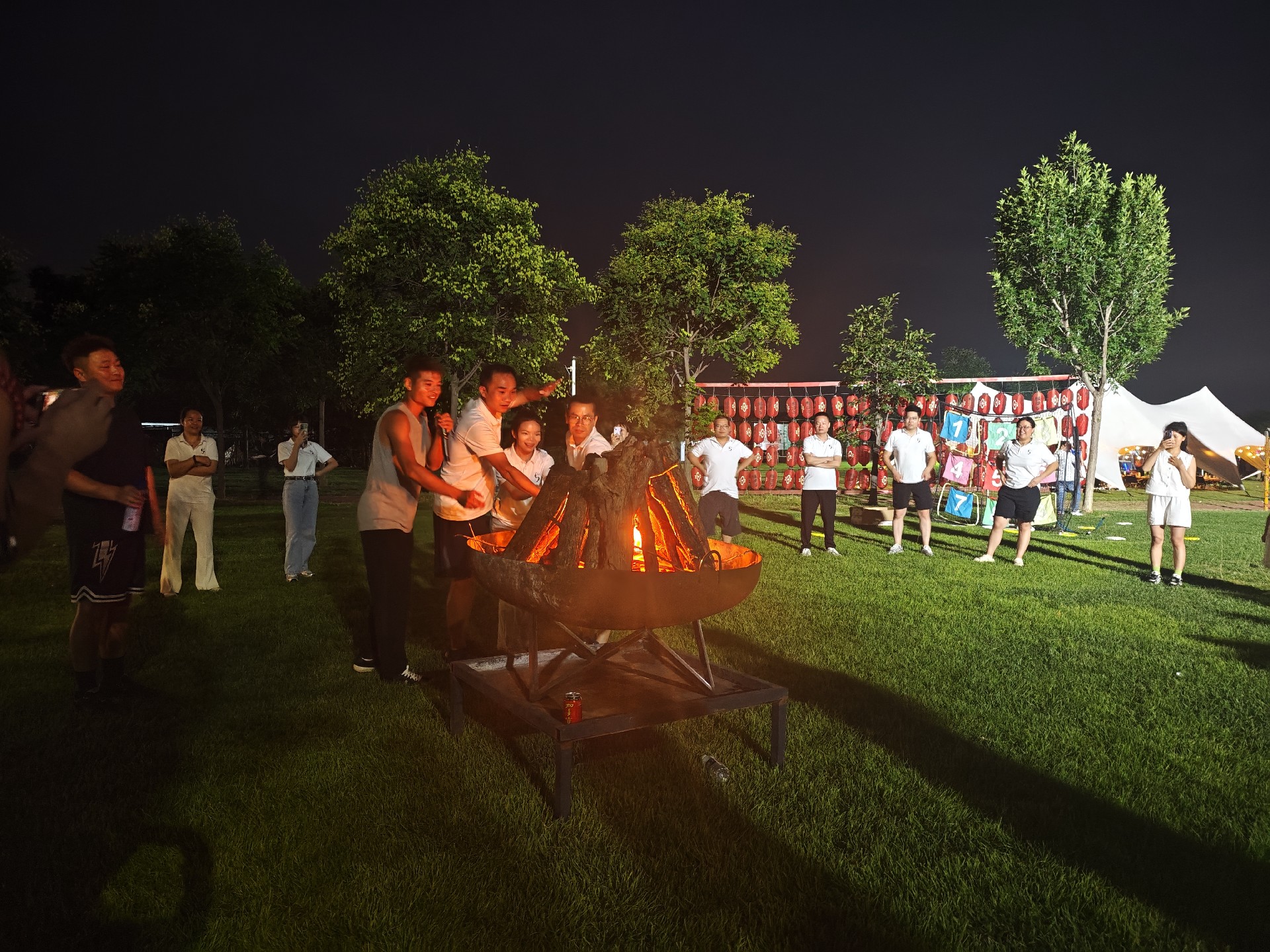 Beijing Zhongping Activité de Team Building — Embracing Nature11