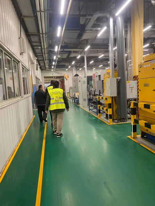 Zhongping Tech en action: Plongez profondément dans l'innovation de Danfoss avec nos partenaires internationaux