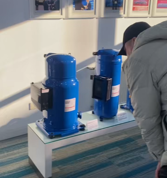 Zhongping Tech en action: Plongez profondément dans l'innovation de Danfoss avec nos partenaires internationaux2