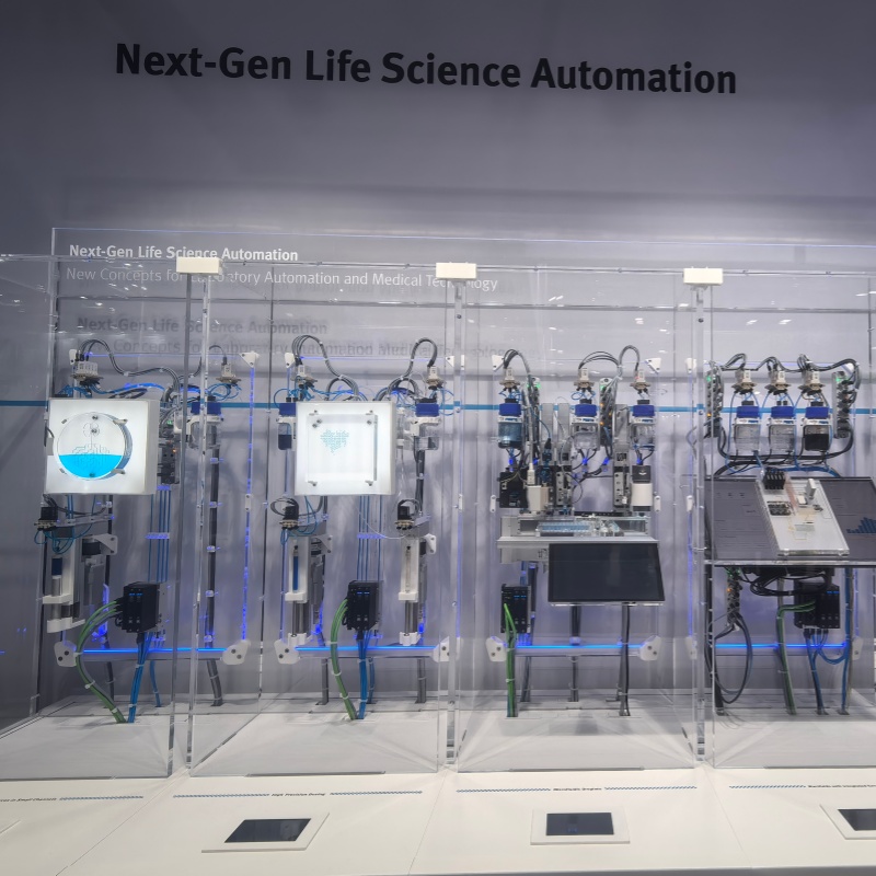 Zhongping Technology à Hannover Messe 2026: Exploration de l'IA industrielle et des jumeaux numériques3